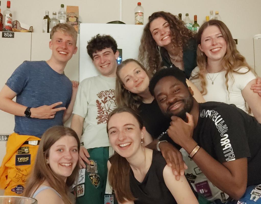 Lees het verhaal van Devin in Zweden