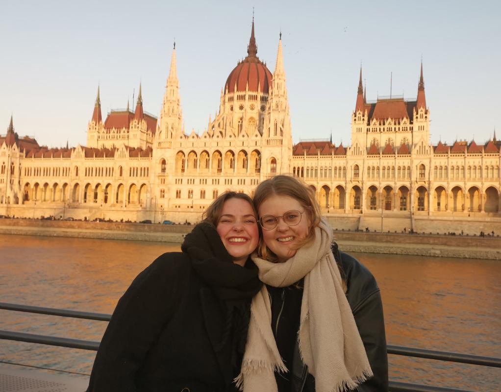 Lees het verhaal van Lana in Hongarije