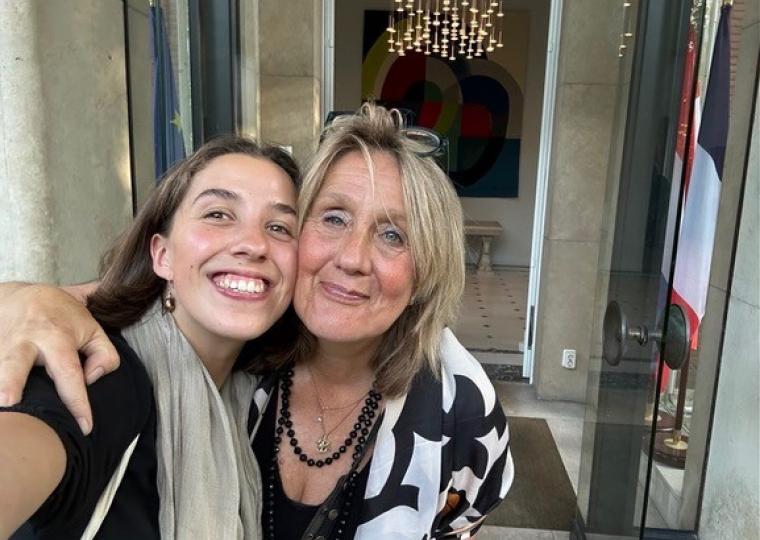 Marly en Ine op de Franse ambassade